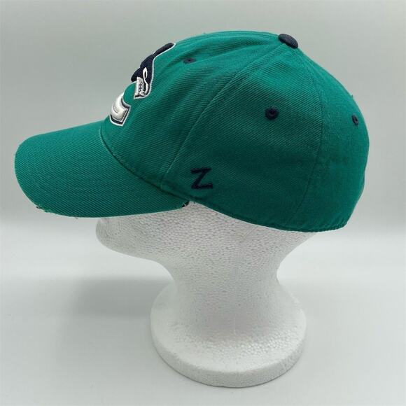 Vancouver Canucks Fitted Hat Green Size 7 1/4 Men's Hockey Cap - Picture 2 of 9